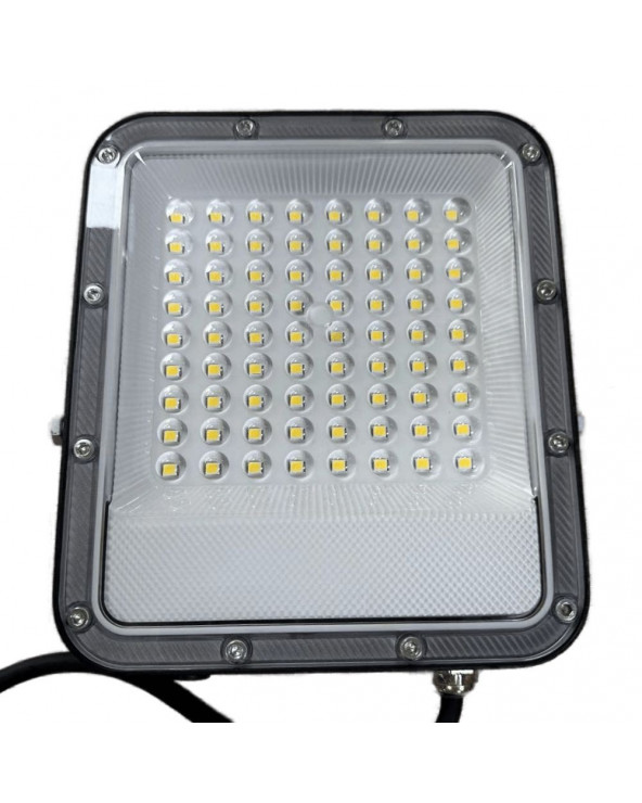 Foco Proyector Led Exterior Eco 200w. Temp. Fría Ip66 - Grupo Comercial JDM  Ltda.